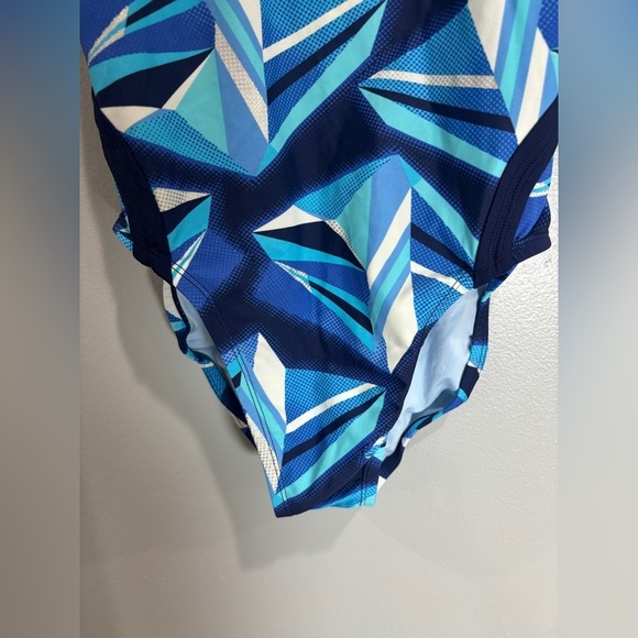 Nike Womens One Piece Bathing Suit Geometric Pattern Criss Cross Back Women’s 10 - Picture 4 of 5